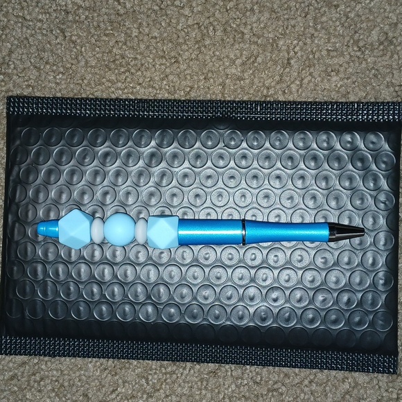 One of a kind custom beadable pens. - Picture 1 of 1